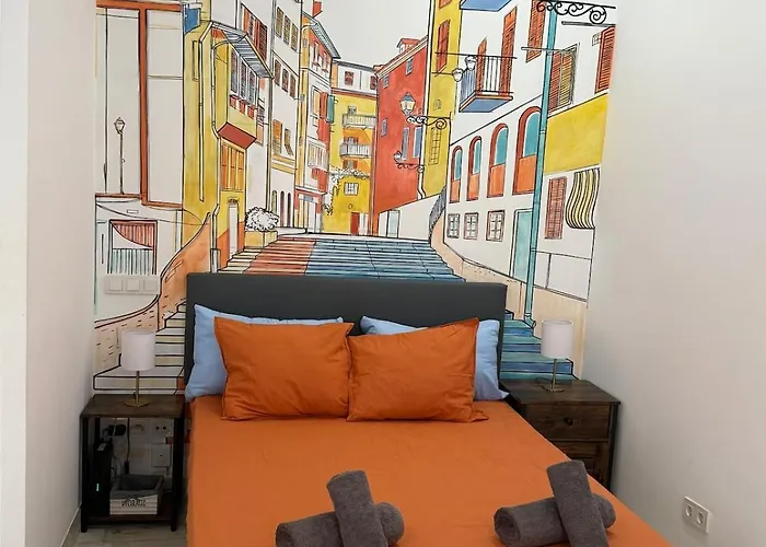 Loft Boutique 2 Next To Torres De Serrano Apartman